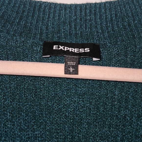 EXPRESS SWEATER !! - Picture 2 of 3